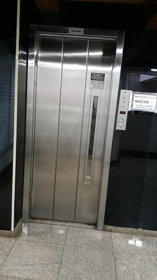 Otimo Apto Em Pitangueiras A Uma Quadra Da Praia C/ 2 Vagas E Ar Condicionado. Guarujá Exterior foto